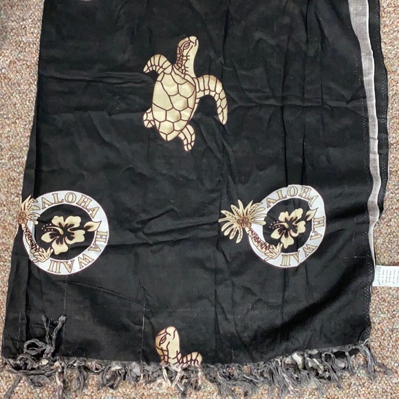 Unity Trading Hawaii women’s wrap blk turtles 1size - Picture 3 of 7